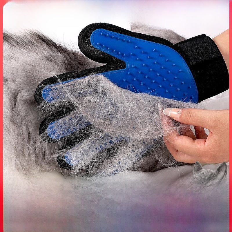 Soft Pet Bathing and Grooming Glove for Cats and Dogs