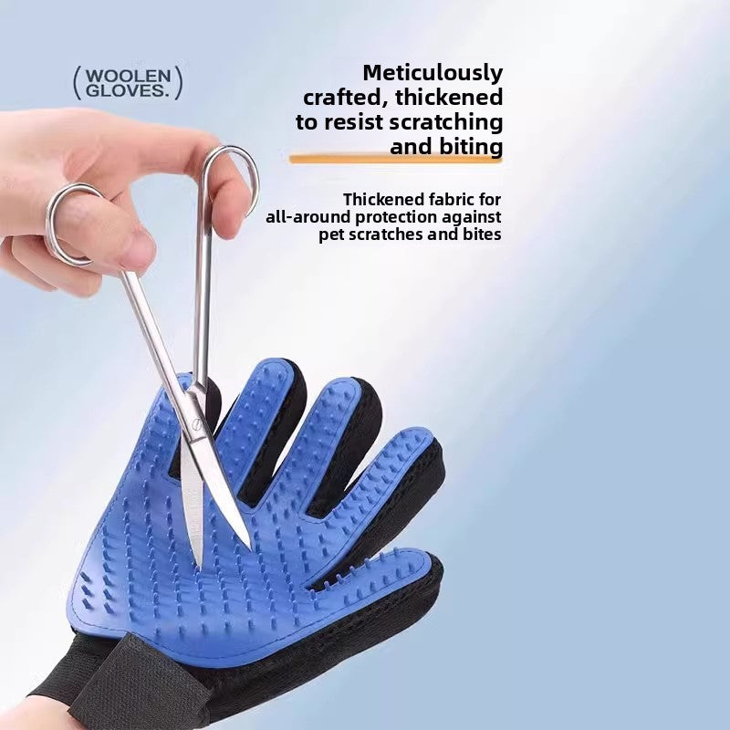 Soft Pet Bathing and Grooming Glove for Cats and Dogs