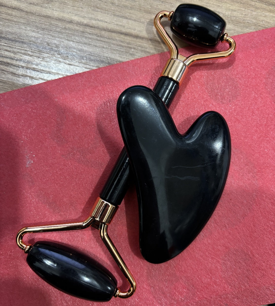 Rose Gold Heart-Shaped Quartz Facial Roller and Gua Sha Massager Set