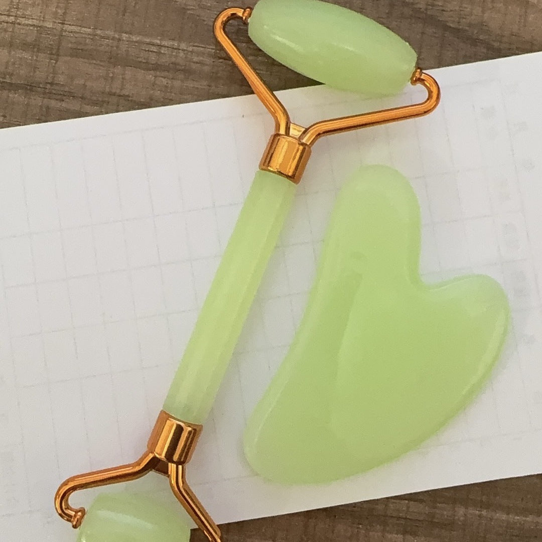 Rose Gold Heart-Shaped Quartz Facial Roller and Gua Sha Massager Set
